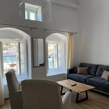 Hotel Douskos Port House Hydra (Saronic Islands)
