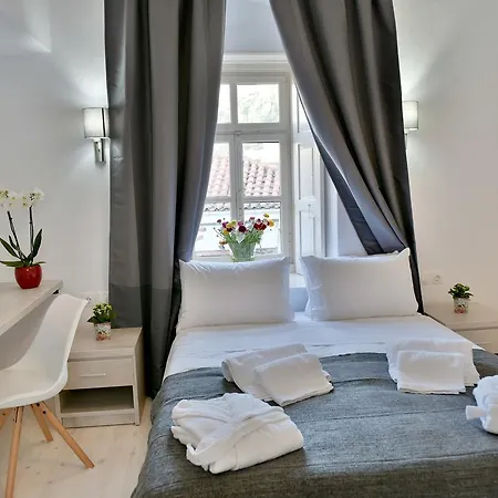 Douskos Port House Hotel 4*